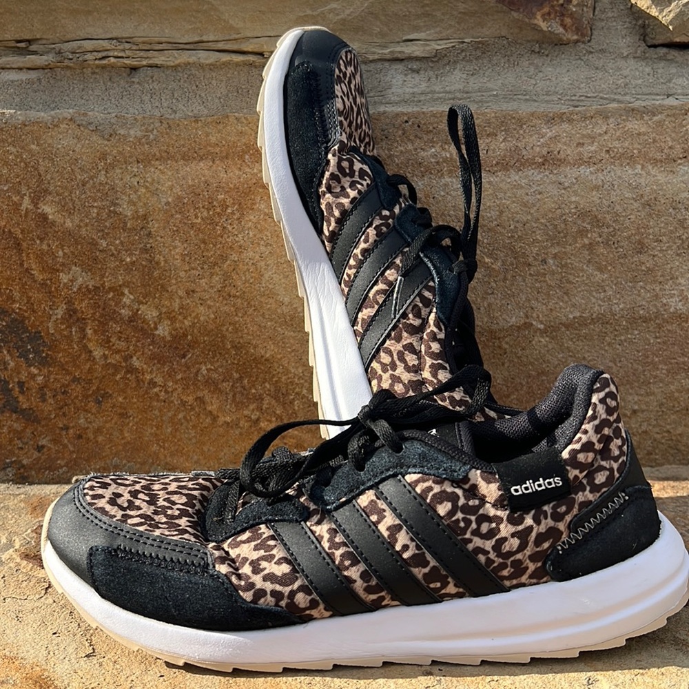 Adidas Retrorun Cheetah Sneakers